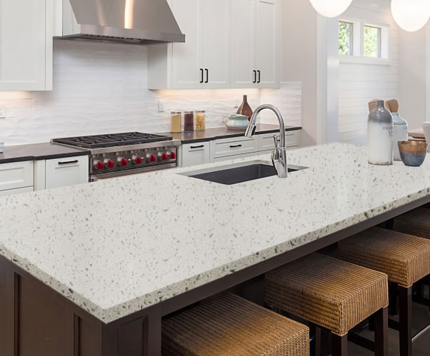 箭牌通體大理石：大規(guī)格，更顯大氣魄